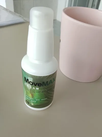 MoveMAX krema na stolu